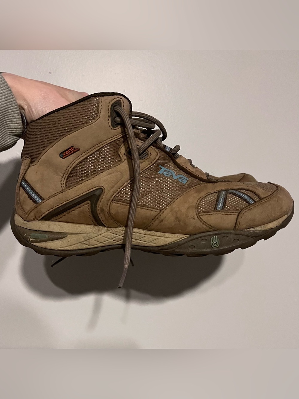 Teva Women Tan Brown Lace-Up Hiking Boots size 7.5 - Picture 3 of 7